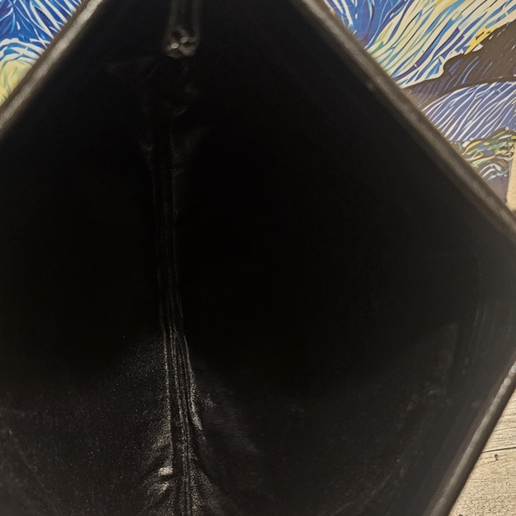 Mario Valentino blk clutch EUC - Picture 4 of 8